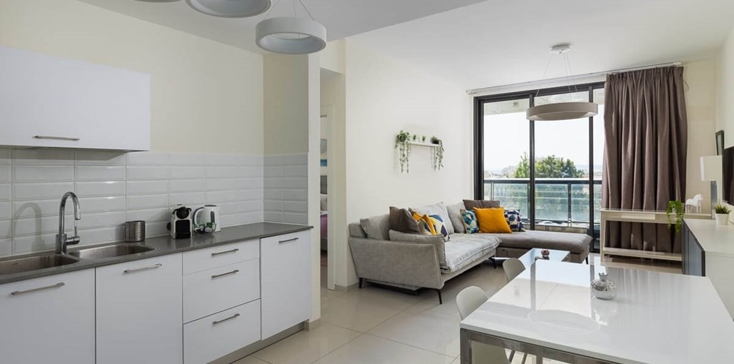 דירות יוקרה J TOWER דירה H11 (5).jpg