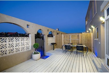 גאיה בגולן - מתחמי החוץ