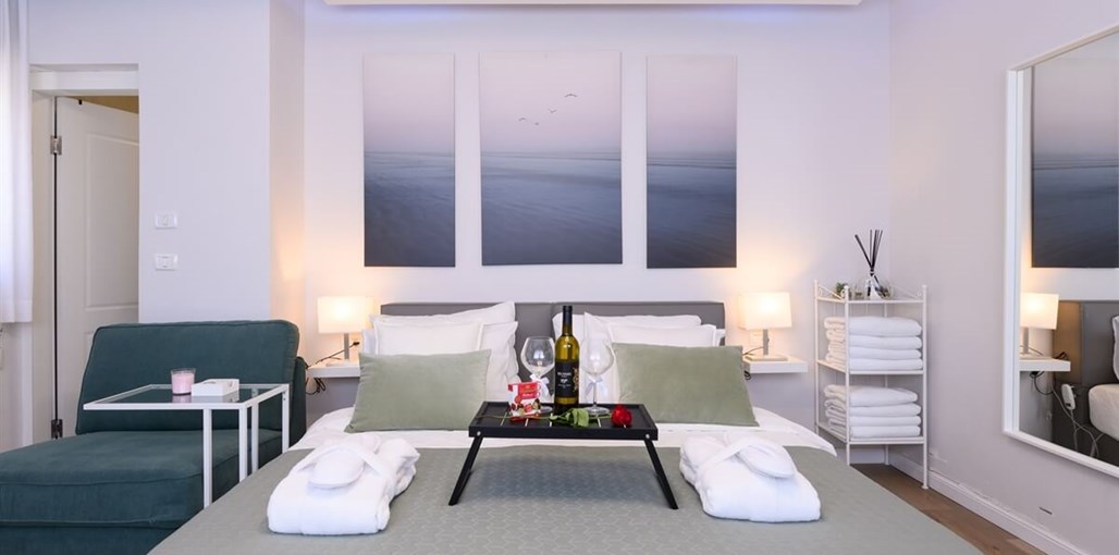 סוויטת שקיעה בפנינה פנים (3).jpg