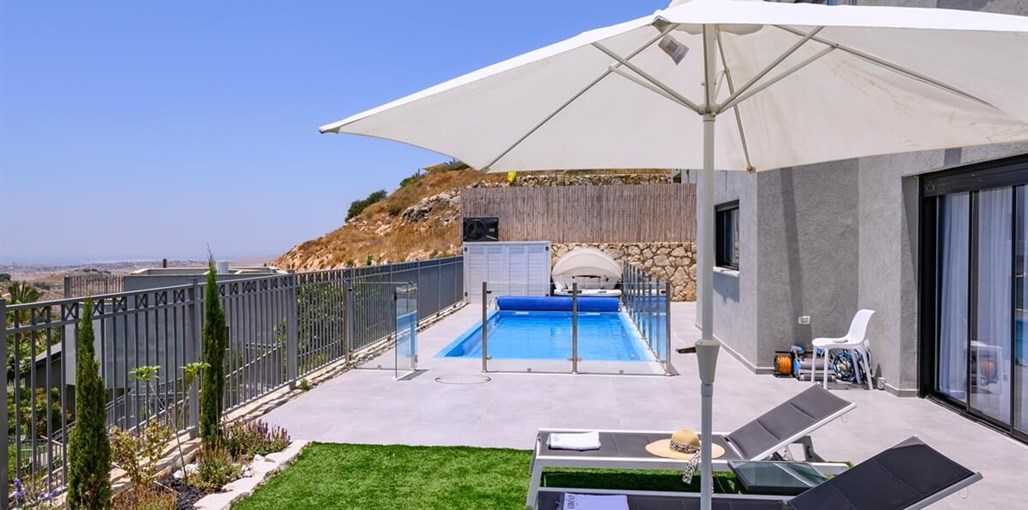 סוויטת שקיעה בפנינה חצר (12).jpg