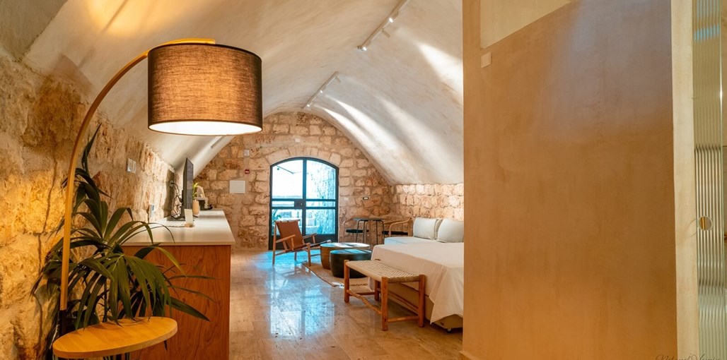 הגפן סוויטות אירוח בוטיק חדר 8 (9).JPG