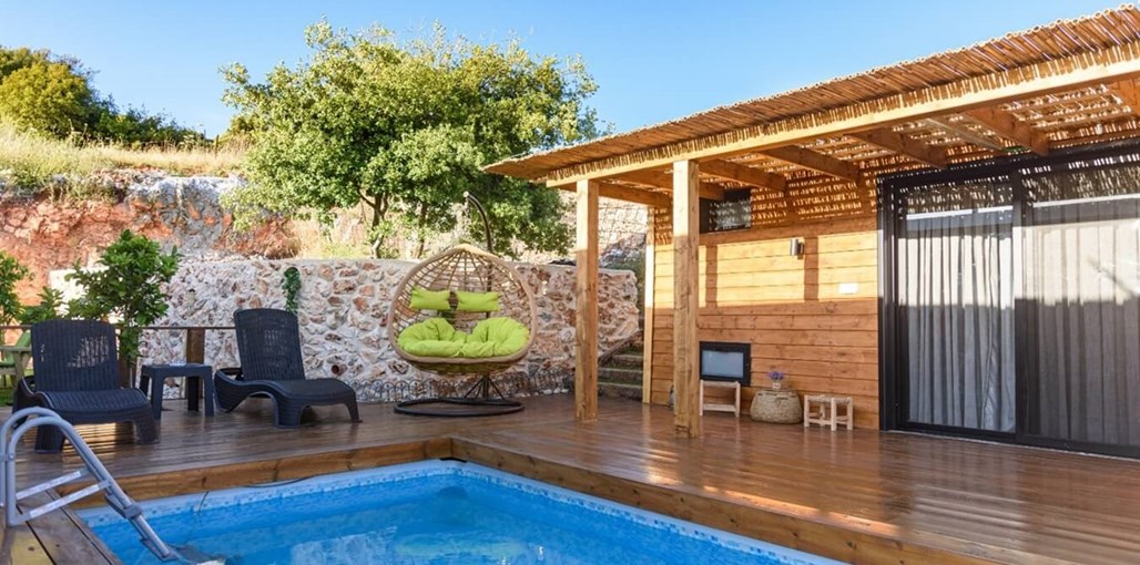 חלום הכרמל חלום בכרמל - החצר והנוף (3).jpeg