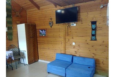 בקתות במשק 61 - תפוז ופומלה 