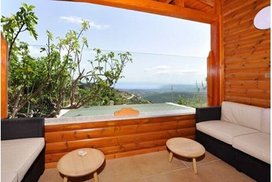 און בר קייט - כנרת