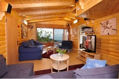 און בר קייט - כנרת