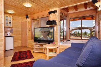 און בר קייט - עץ התות