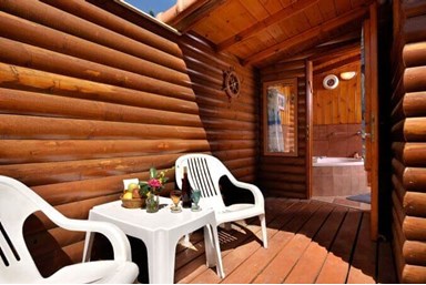 און בר קייט - גינת אגוז