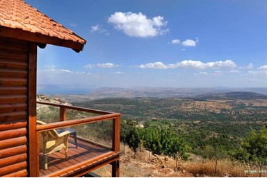 לוין נוף מרהיב  - מתחם החצר והנוף