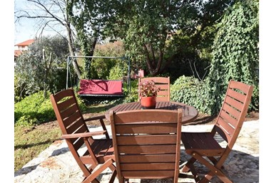 נופש נאמן באמירים - הבקתה השוויצרית