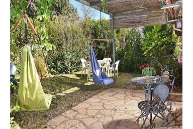 נופש נאמן באמירים - סטודיו בצל התות