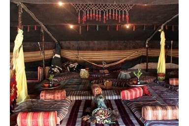 כפר הנוקדים - אוכל