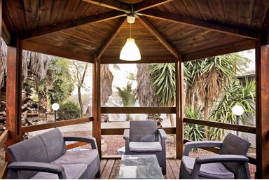 אחוזת רות - יחידה משפחתית