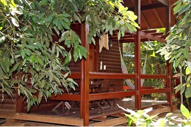 בקתה במטע - הבקתה הגדולה