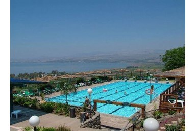 בתי נורית - בקתות למשפ' וזוגות ברמות - הבקתות הרומנטיות