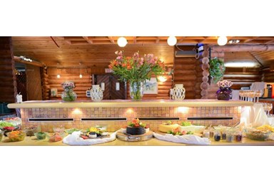 מלון לוגוס בהרים יד השמונה - המסעדה והבראנץ' 