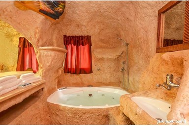 המערה המקורי - המערות