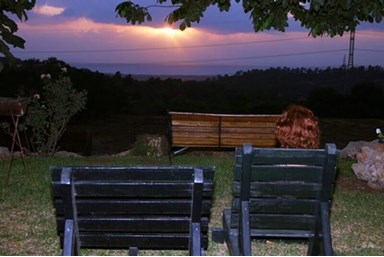 אחוזת שפרה – נוף לים התיכון - החצר והנוף